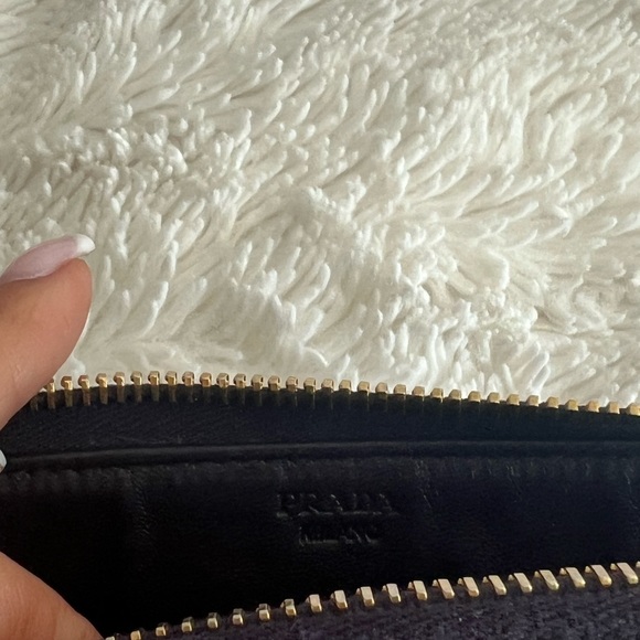 Prada wallet - Picture 9 of 12